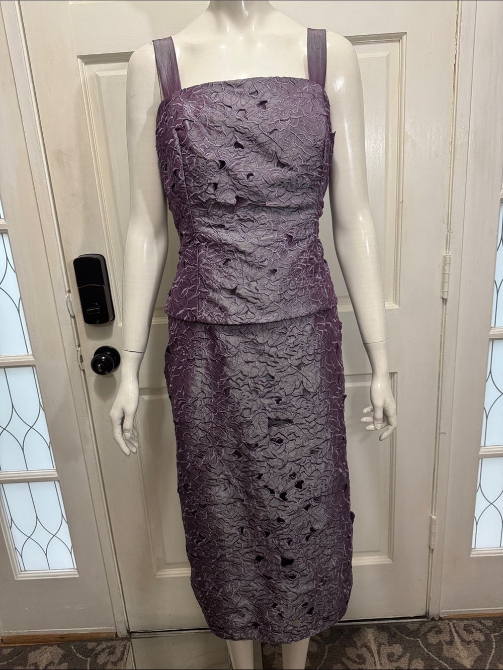 Jade Couture 90’s Sleeveless Lavender Textured Sheath Dress Size 12. A1